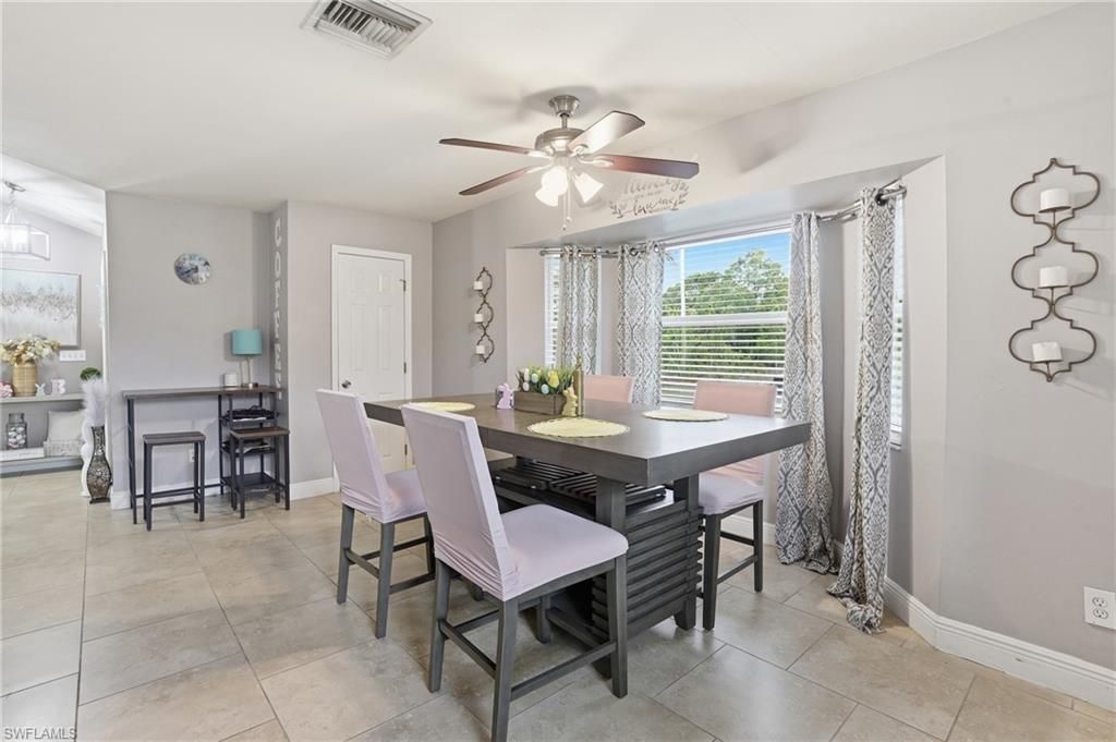 906 Venice Ave N, Lehigh Acres, FL 33971 Photo