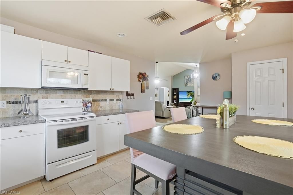 906 Venice Ave N, Lehigh Acres, FL 33971 Photo