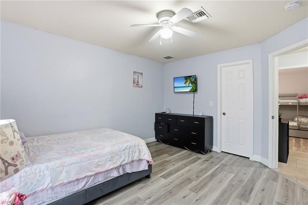 906 Venice Ave N, Lehigh Acres, FL 33971 Photo