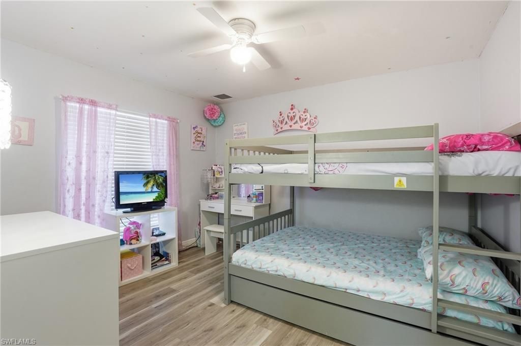 906 Venice Ave N, Lehigh Acres, FL 33971 Photo