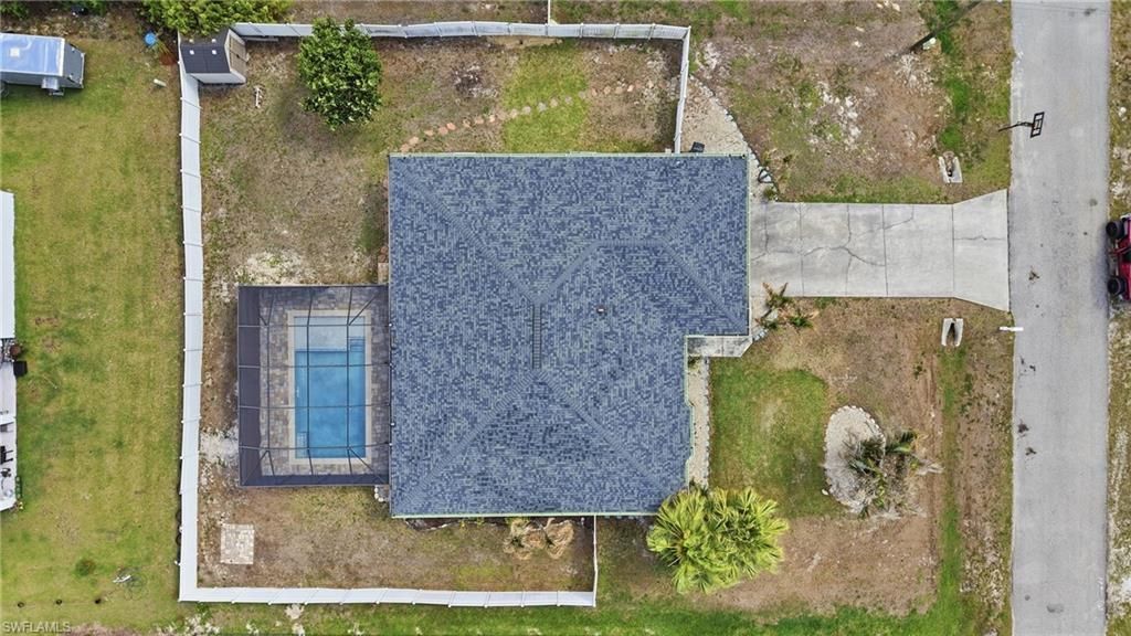 906 Venice Ave N, Lehigh Acres, FL 33971 Photo