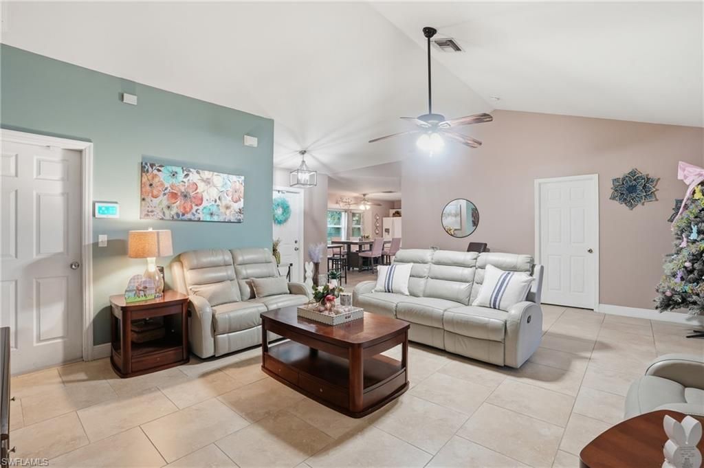 906 Venice Ave N, Lehigh Acres, FL 33971 Photo
