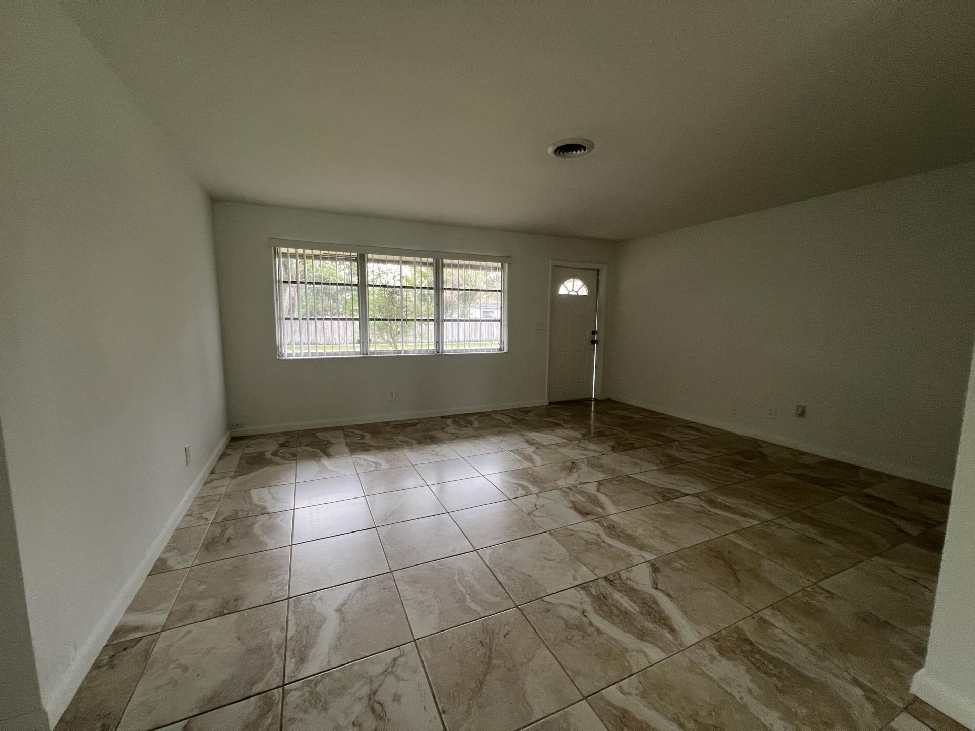 5264 SW 94th Avenue, Cooper City, FL 33328 Photo
