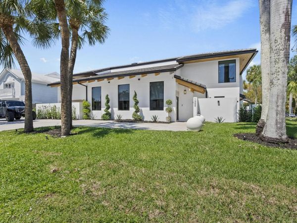 1692 S Ocean Boulevard, Boca Raton, FL 33432