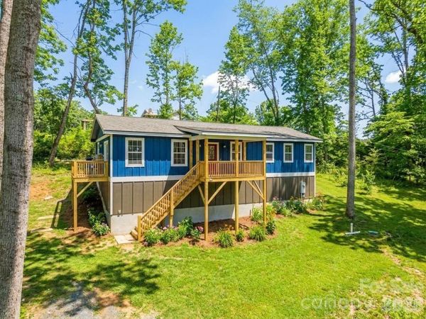 1460 Pickens Highway , Rosman, NC 28772