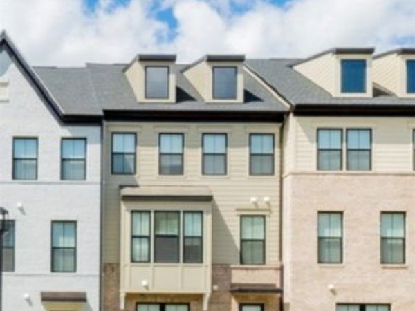 586 Hazel Drive , Henrico, VA 23233