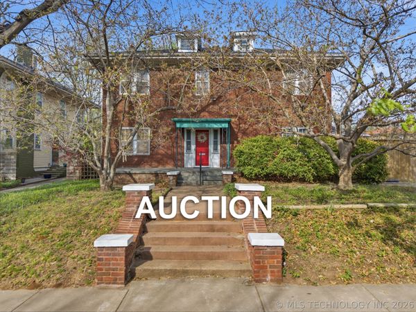 1302 S Elwood Avenue , Tulsa, OK 74119