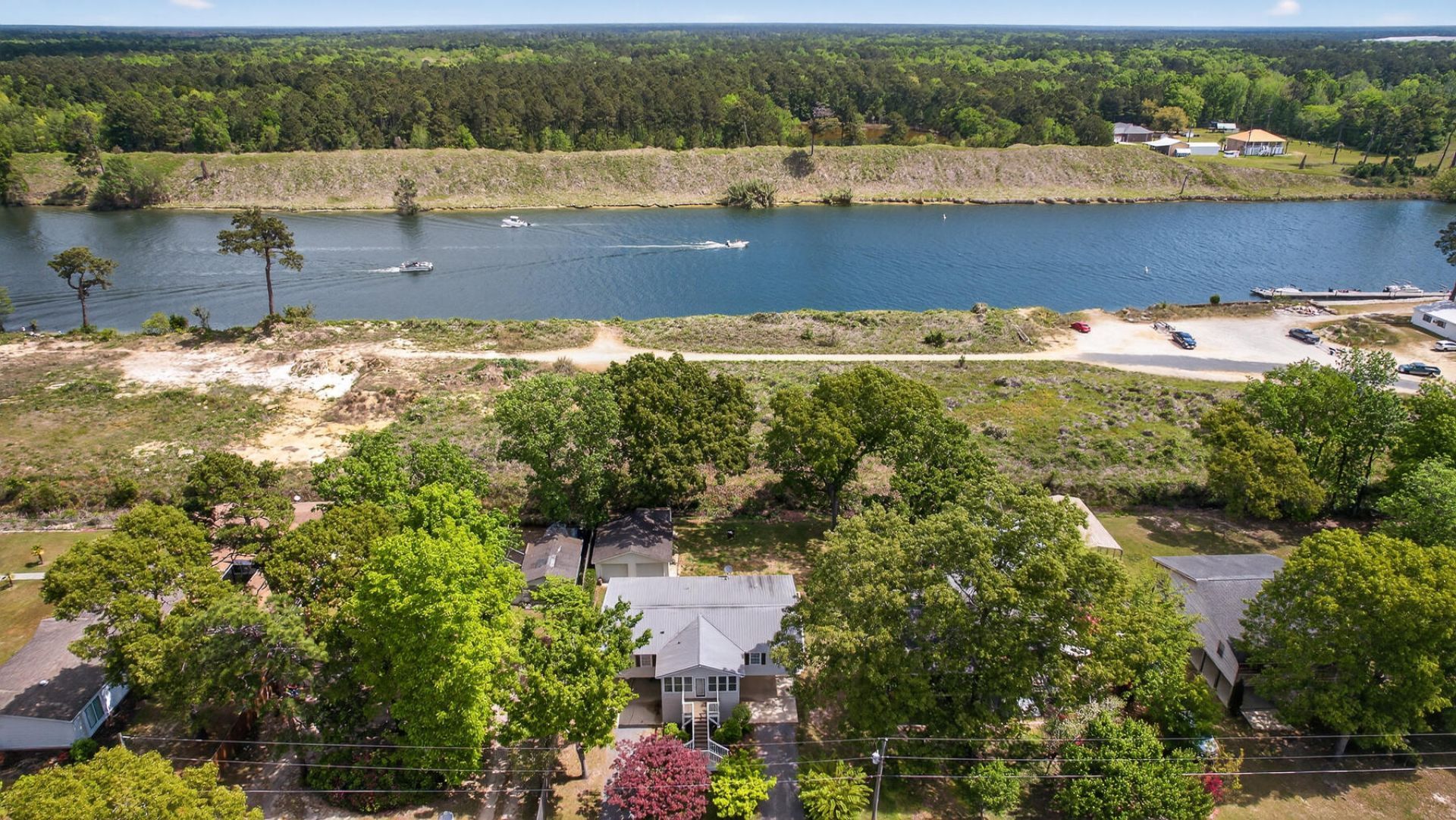 120 Fire Lane Photo 33