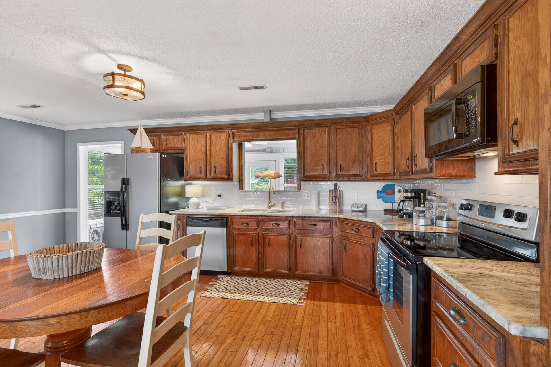 120 Fire Lane Photo 9