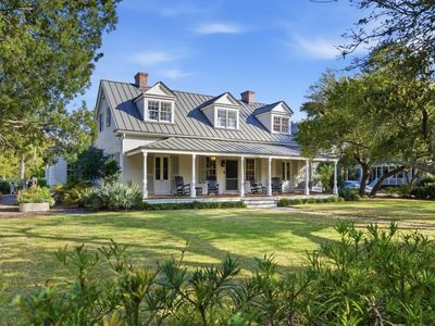 2320 Middle Street, Sullivans Island, SC 29482