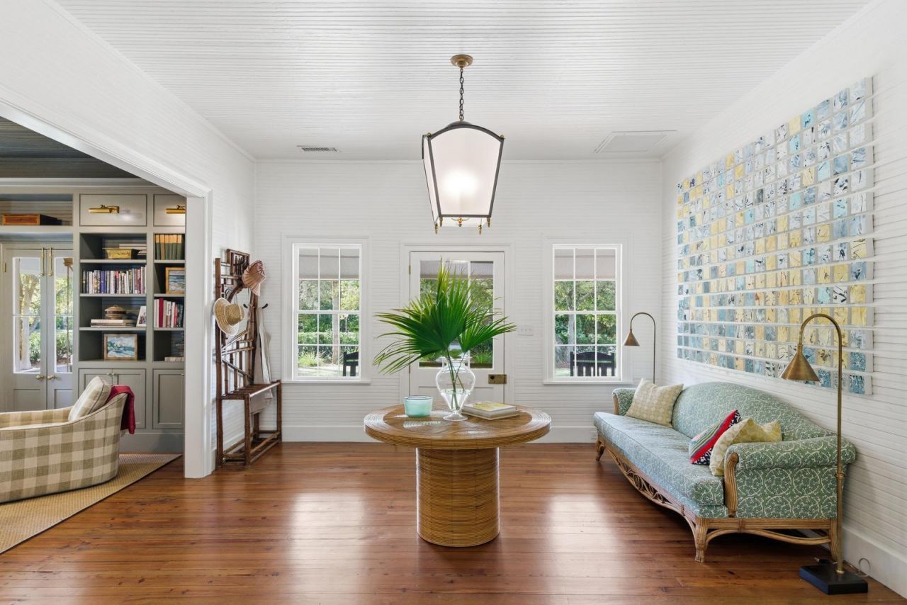 2320 Middle Street Photo 11