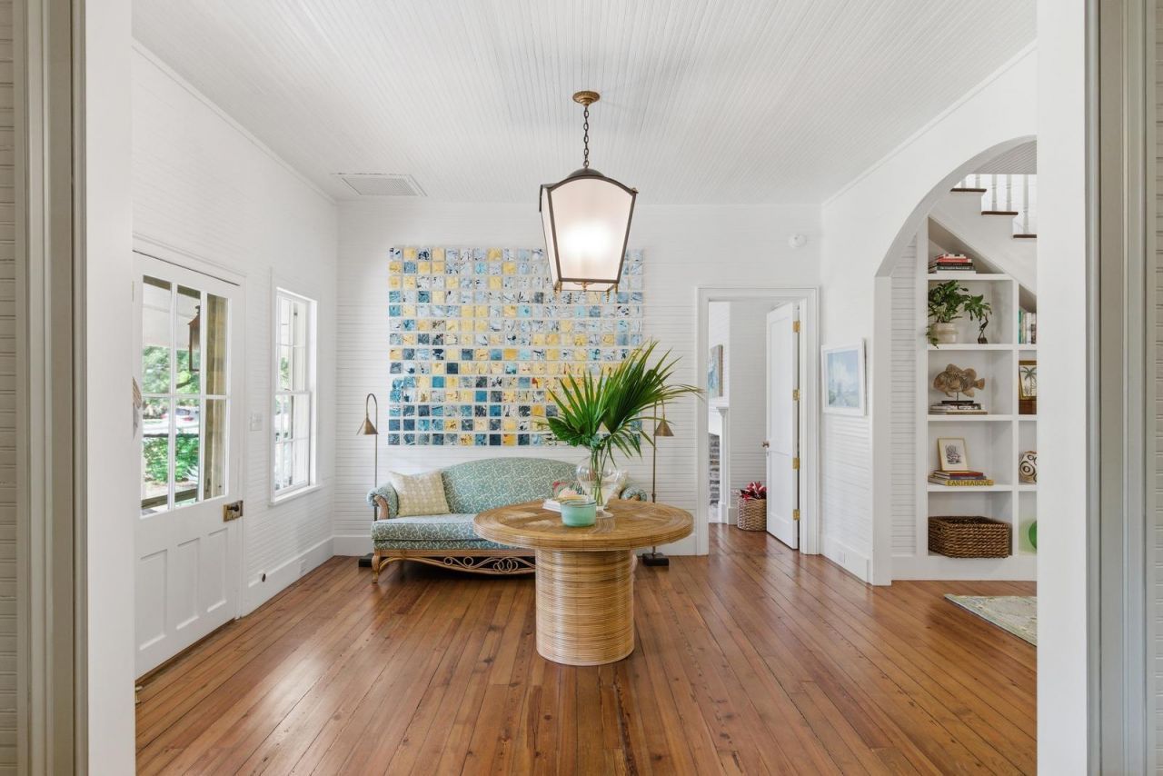 2320 Middle Street Photo 12