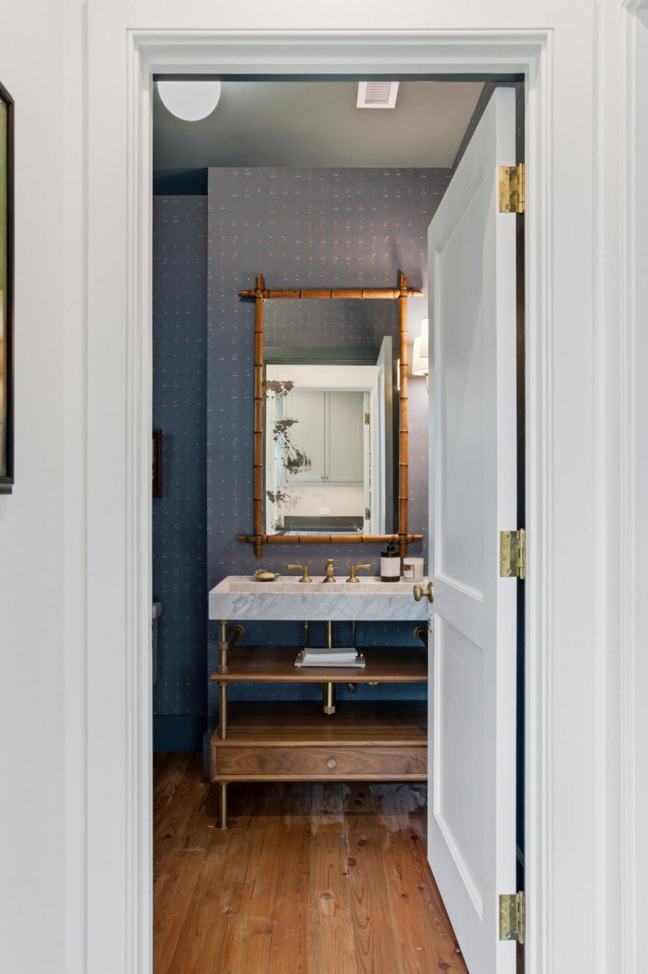 2320 Middle Street Photo 17