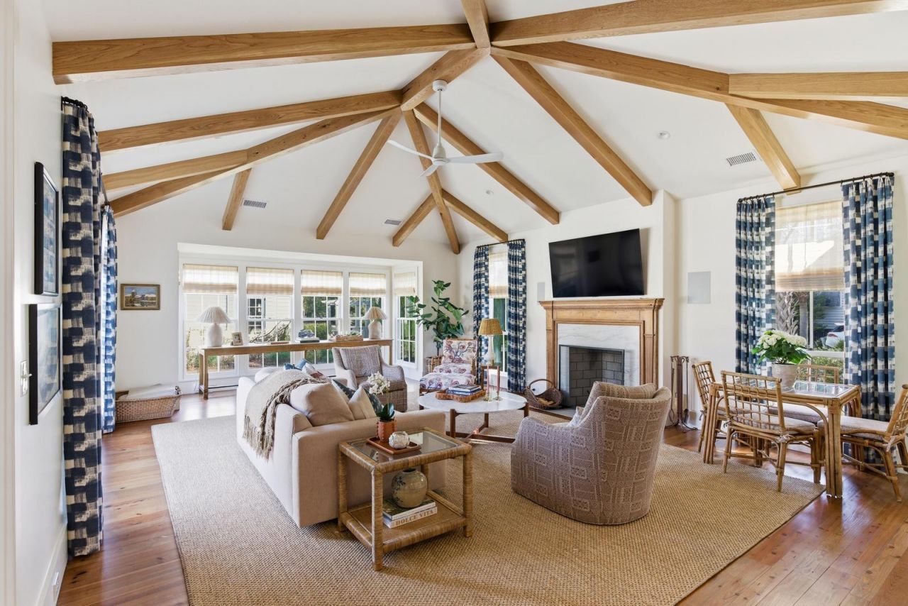 2320 Middle Street Photo 21