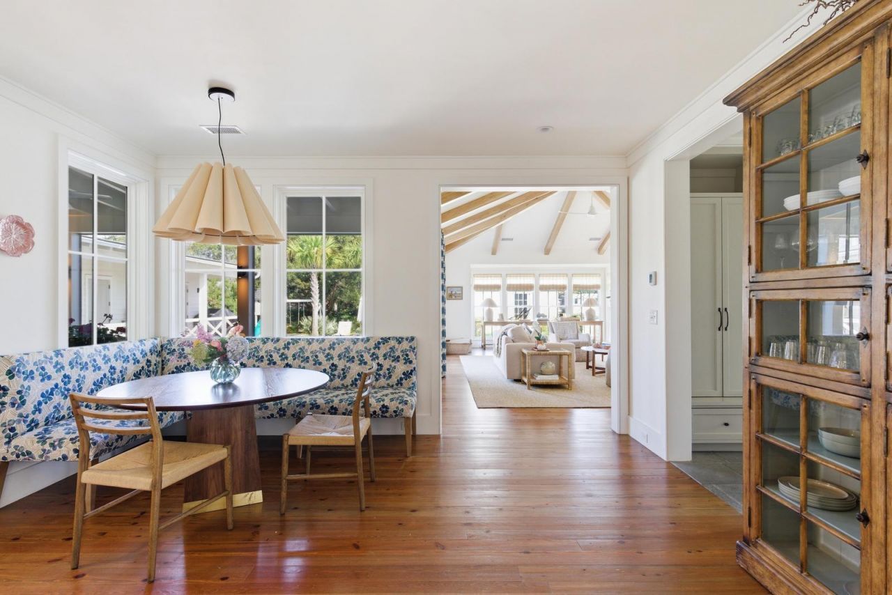 2320 Middle Street Photo 42