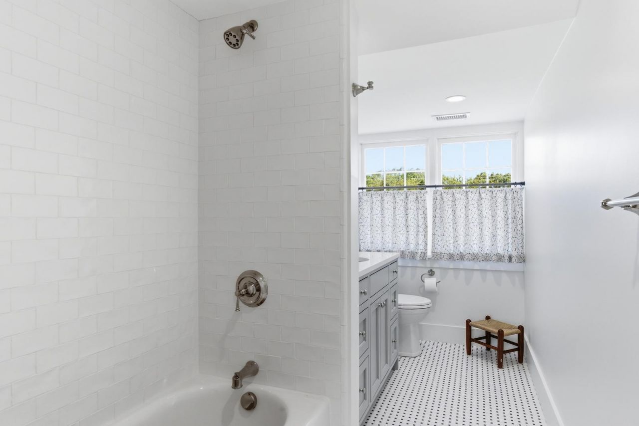 2320 Middle Street Photo 48