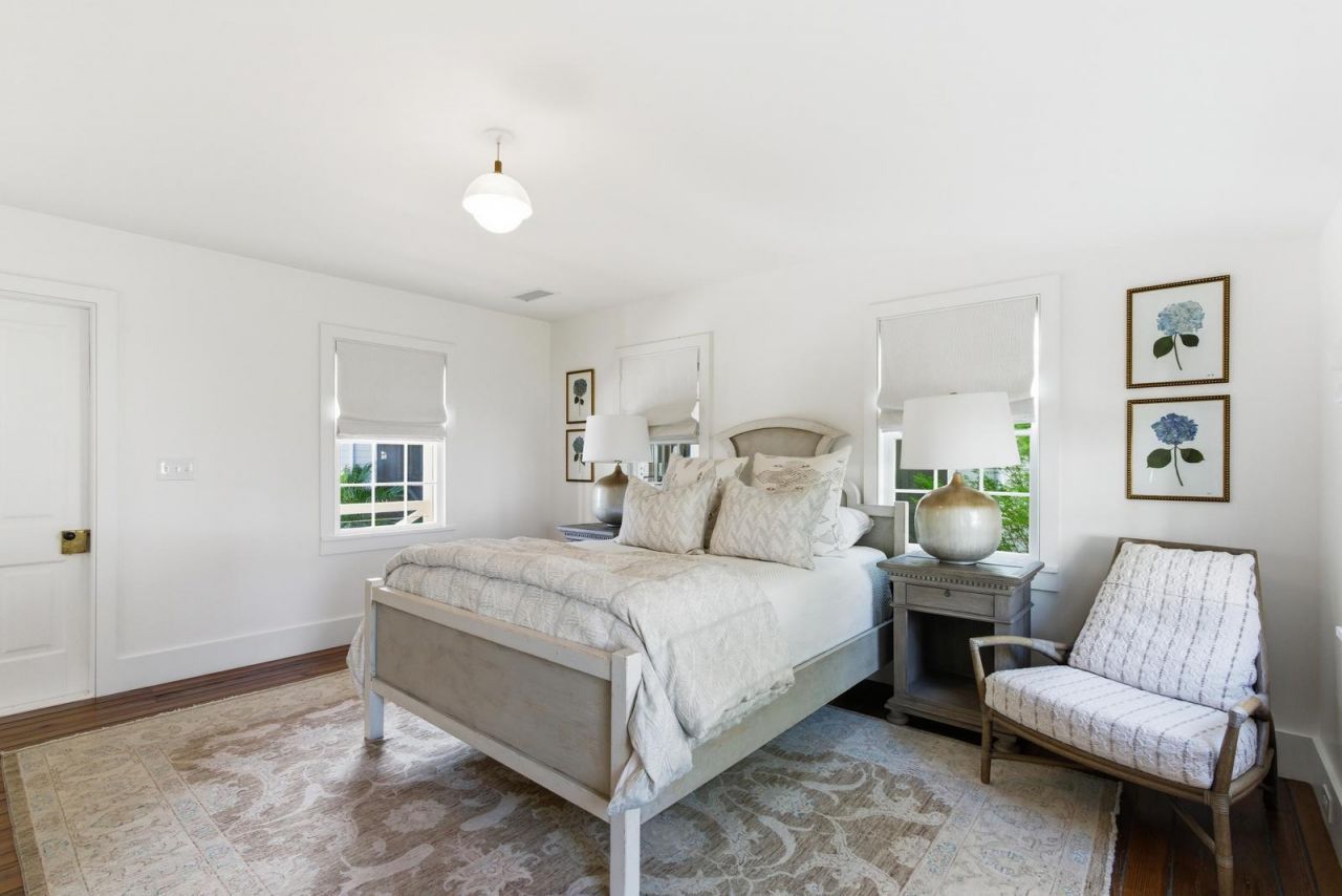 2320 Middle Street Photo 58