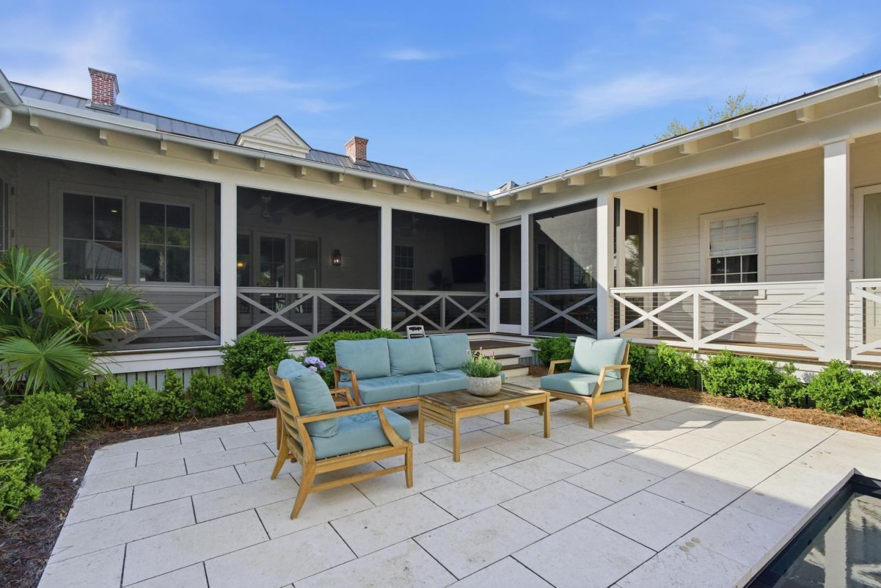 2320 Middle Street Photo 78