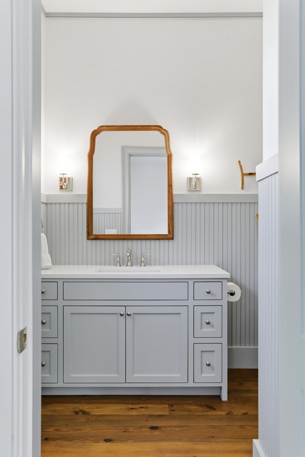 2320 Middle Street Photo 8