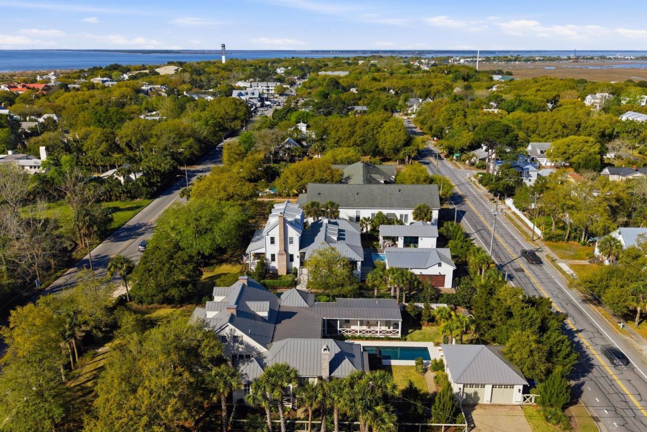 2320 Middle Street Photo 86