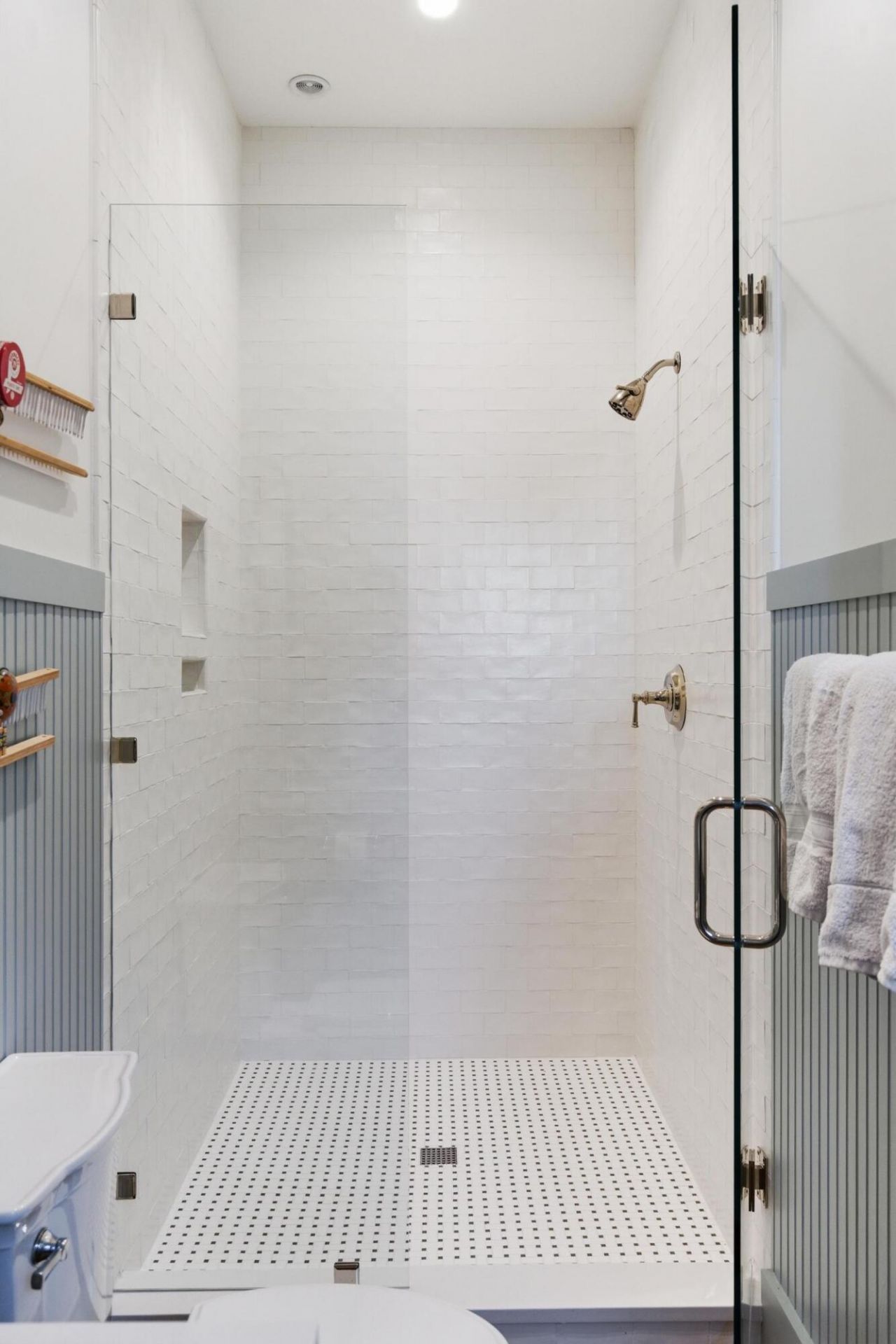 2320 Middle Street Photo 9