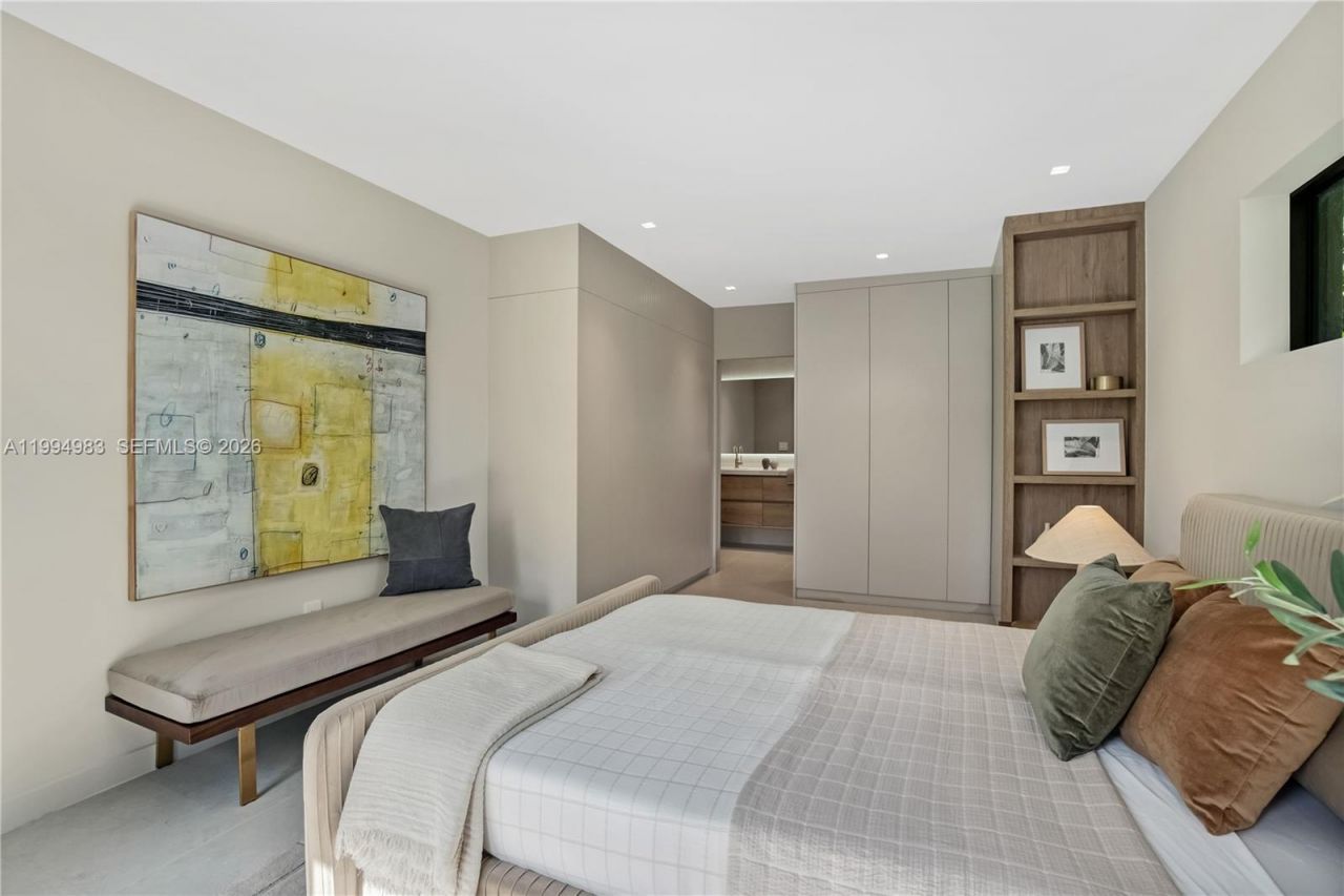 6207 SW 10th St , West Miami, FL 33144 Photo