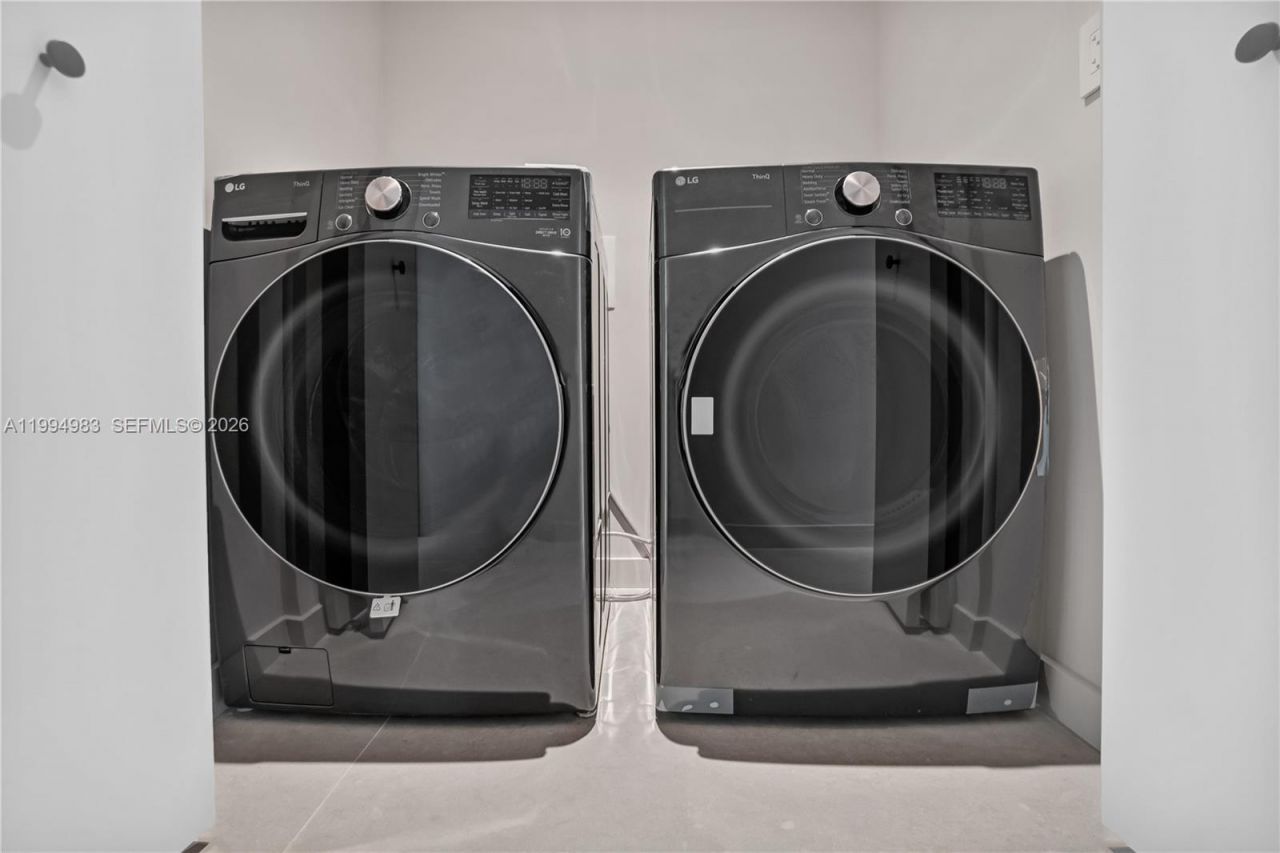 6207 SW 10th St , West Miami, FL 33144 Photo