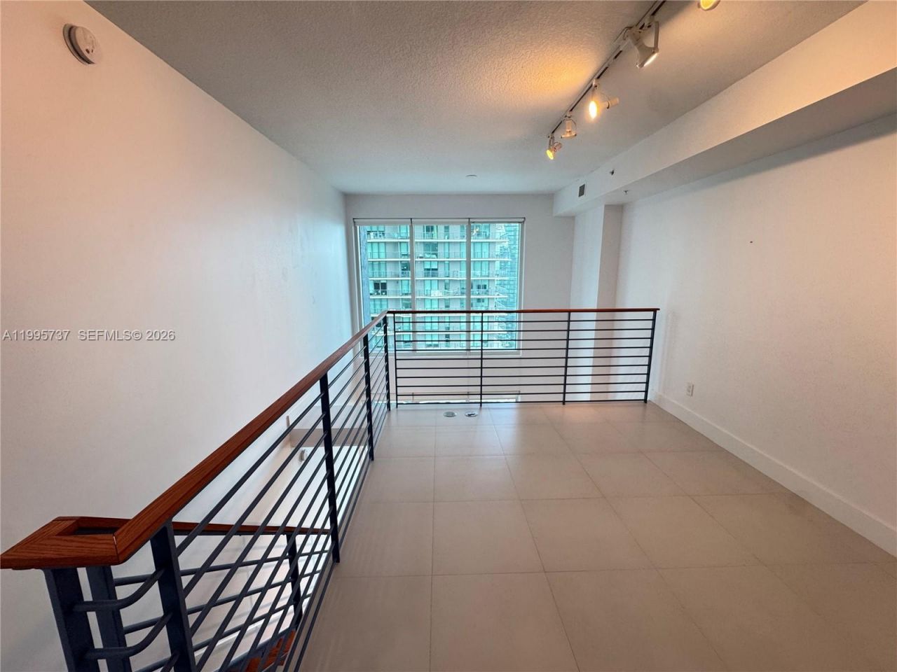 60 SW 13th St, Unit 2606, Miami, FL 33130 Photo