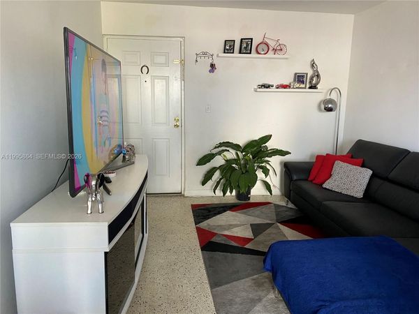 420 NW 12 Ave , Unit 43, Miami, FL 33128