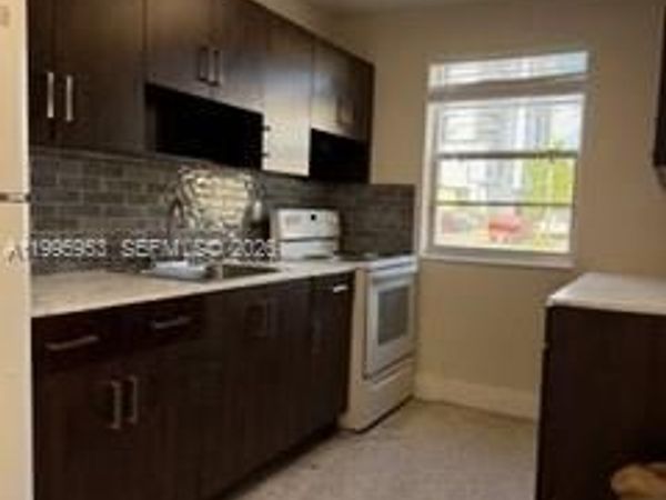 1607 NW 16th Ave, Unit 1, Miami, FL 33125