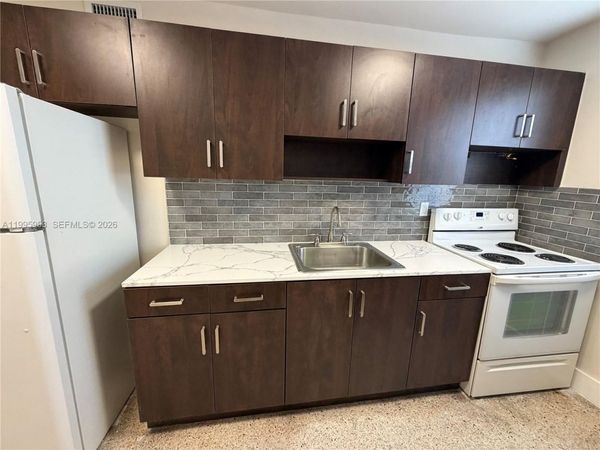 1607 NW 16th Ave , Unit 1, Miami, FL 33125