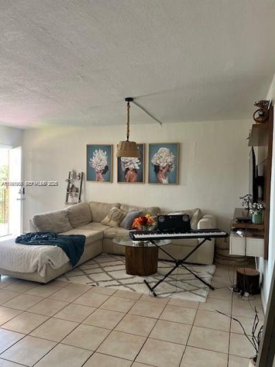 1230 W 54th St , Unit 305A, Hialeah, FL 33012 Photo