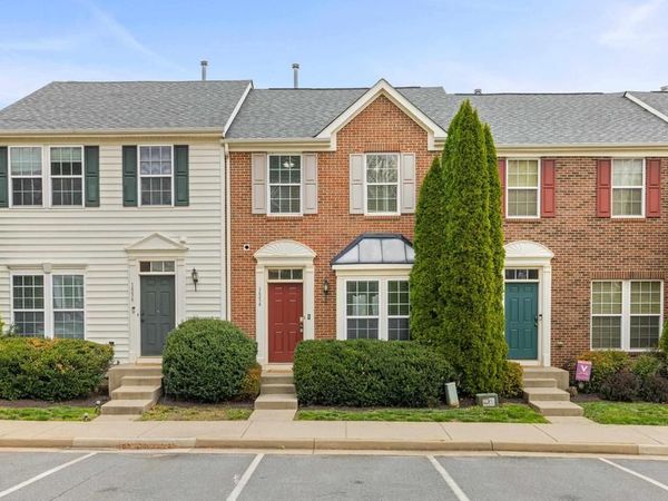 1554 MONTESSORI TER, CHARLOTTESVILLE, VA 22911