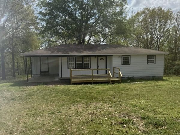 36 E Republican Rd, Greenbrier, AR 72058