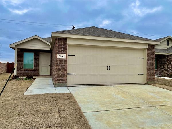 6905 Adderly Road, Pilot Point, TX 76258