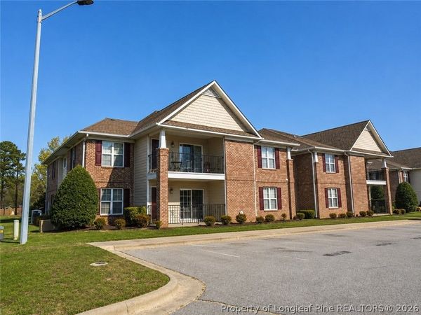 1830 Balmoral Drive, Unit 201, Fayetteville, NC 28304