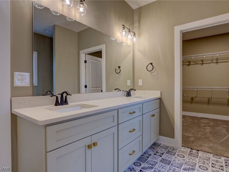 435 Granger Road, Medina, OH 44256 Photo 13