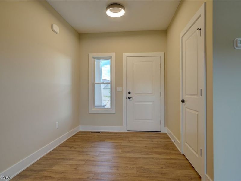 435 Granger Road, Medina, OH 44256 Photo 2