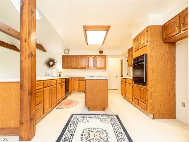 110 Meadowhill Lane, Moreland Hills, OH 44022 Photo 11