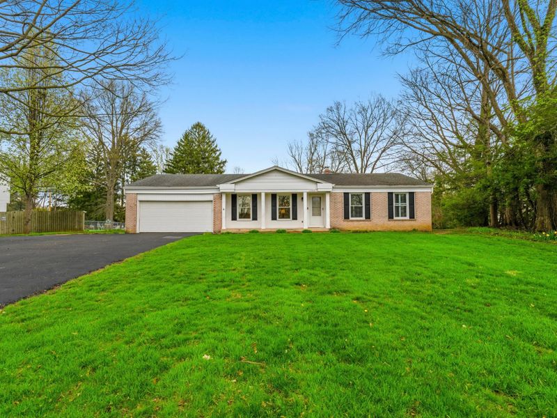 784 Noe Bixby Road, Columbus, OH 43213 Photo 2