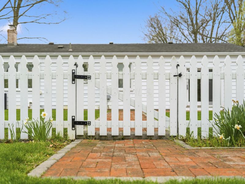 784 Noe Bixby Road, Columbus, OH 43213 Photo 34