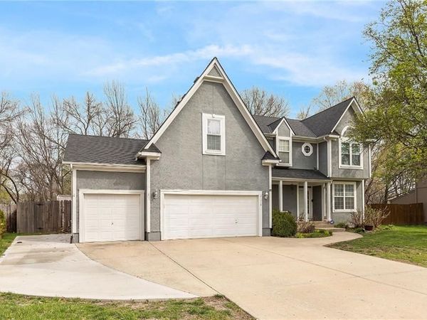 21218 W 51st Street, Shawnee, KS 66218