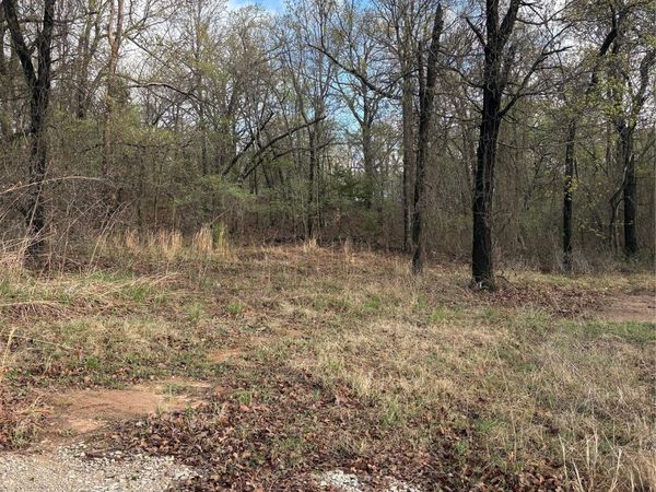 17 Holiday Road , Osage, OK 74054