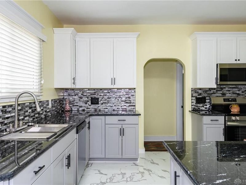 247 Park Drive, Dayton, OH 45410 Photo 14