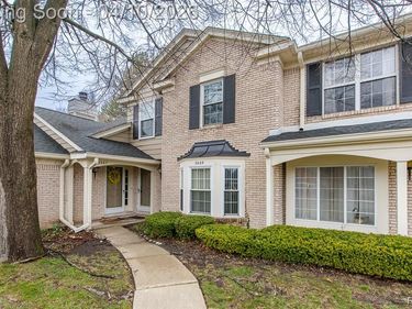2669 Williamsburg Circle, Auburn Hills, MI 48326