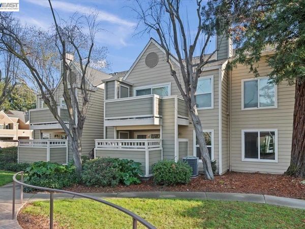 215 Reflections Dr , San Ramon, CA 94583