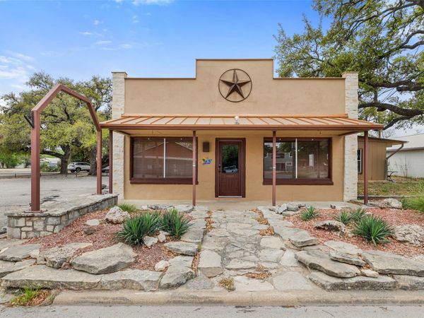 807 Main ST , Blanco, TX 78606