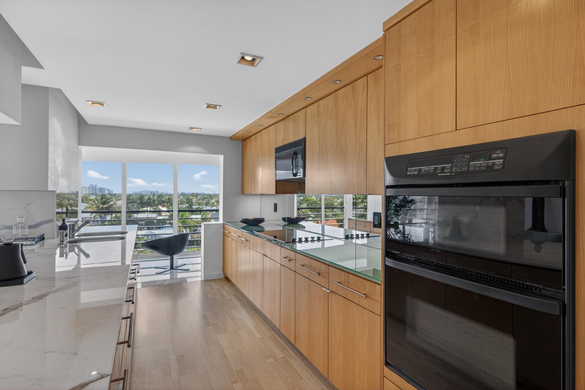 3050 NE 47th Court Ne, Unit 607, Fort Lauderdale, FL 33308 Photo