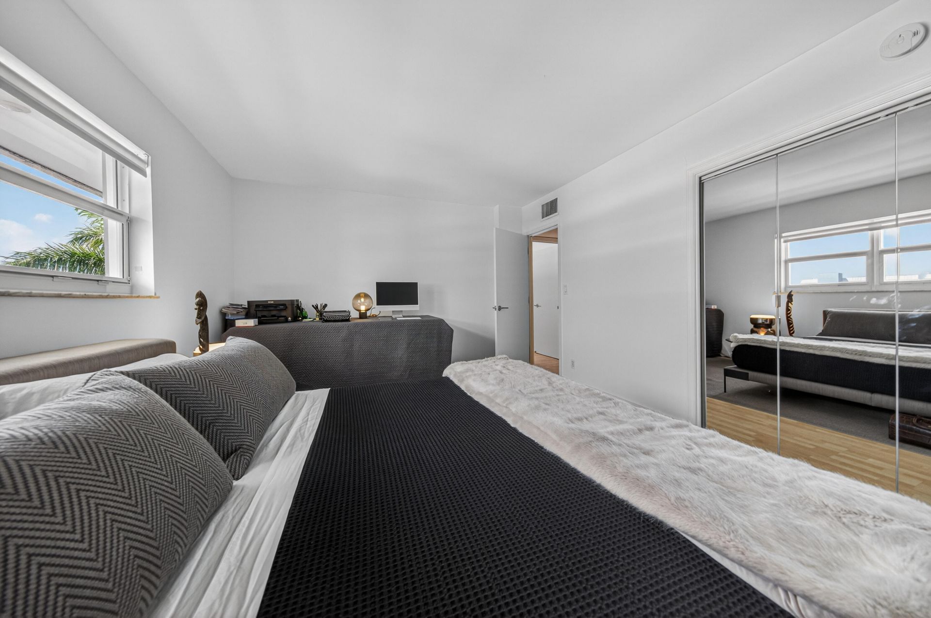 3050 NE 47th Court Ne, Unit 607, Fort Lauderdale, FL 33308 Photo