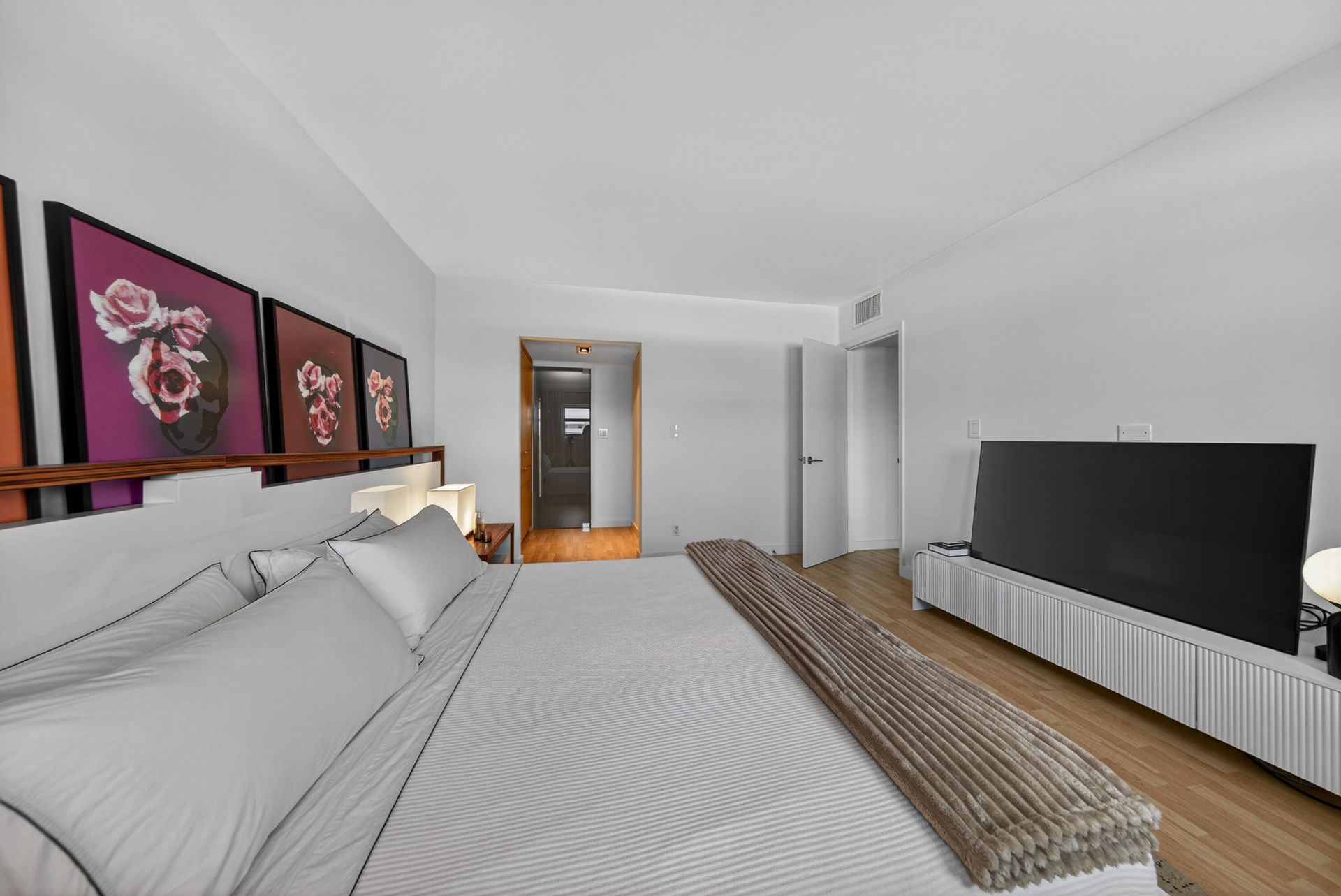 3050 NE 47th Court Ne, Unit 607, Fort Lauderdale, FL 33308 Photo